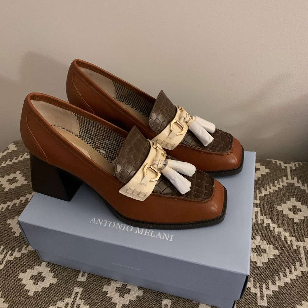 Antonio Melani Bailee Leather Crocodile Tassel Loafers